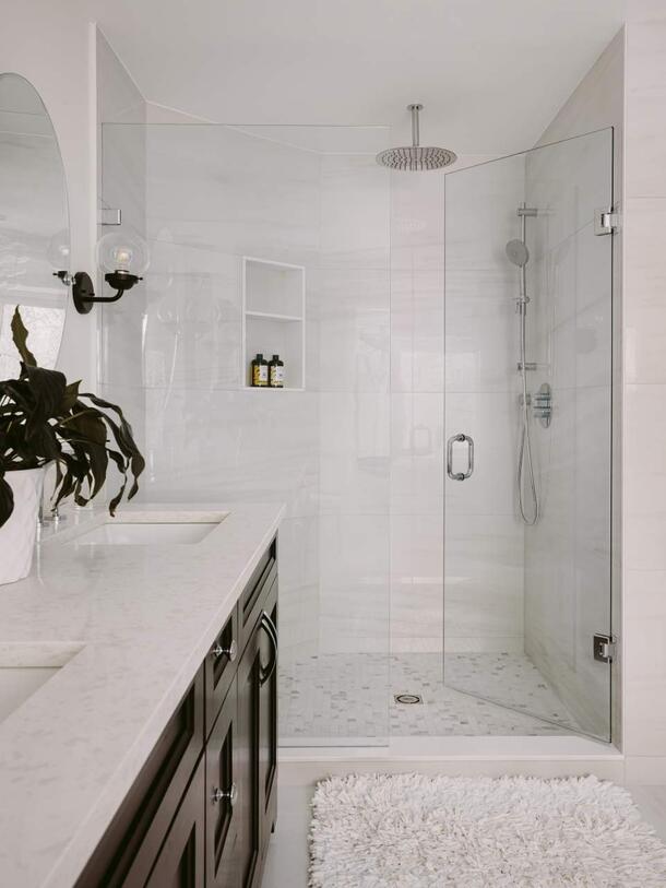 Master Bathroom Renovation. How to Create Luxurious Modern Space