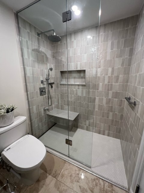 Accesible Grab bar