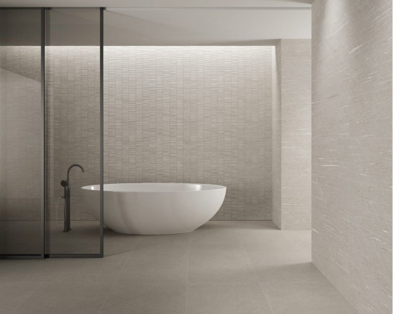 Ambient ligt bathroom