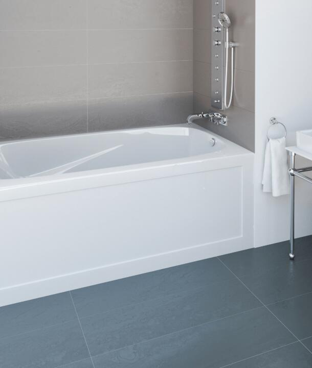 Phoenix™ Skirted Bath